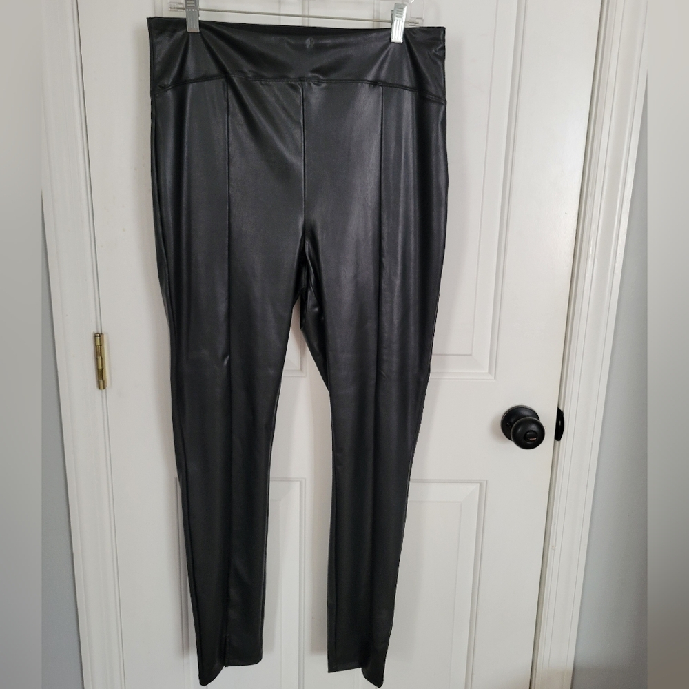 NWT Express Faux Leather Leggings, Large